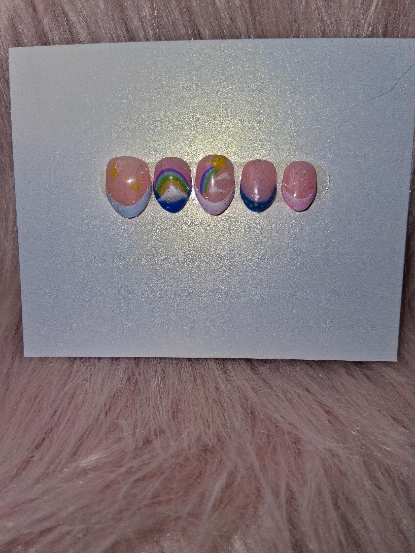 Dreamy Clouds Kids Nail Set