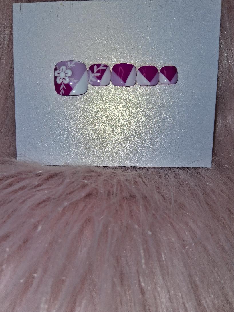 Ivory Lane Toenail Set