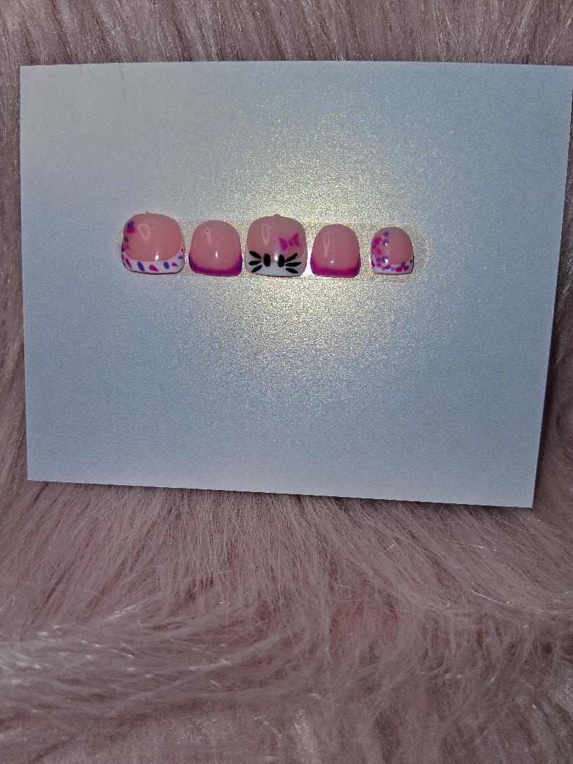Sweet whiskers Kids Nail Set